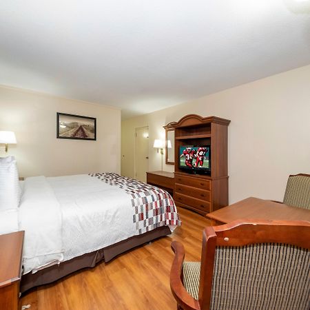 Red Roof Inn Μερίντιαν Εξωτερικό φωτογραφία
